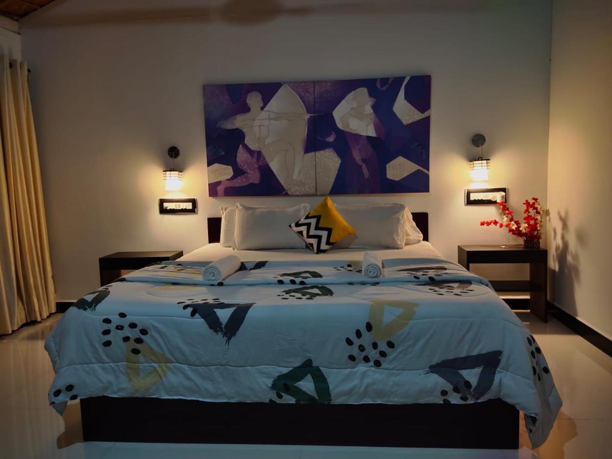 Lotus Riya Home Stay Hampi Zewnętrze zdjęcie