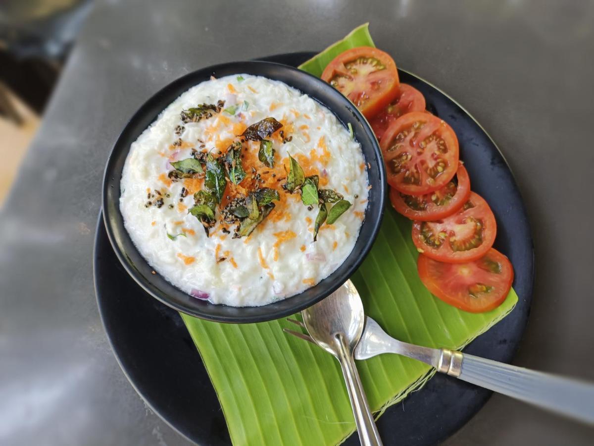 Lotus Riya Home Stay Hampi Zewnętrze zdjęcie