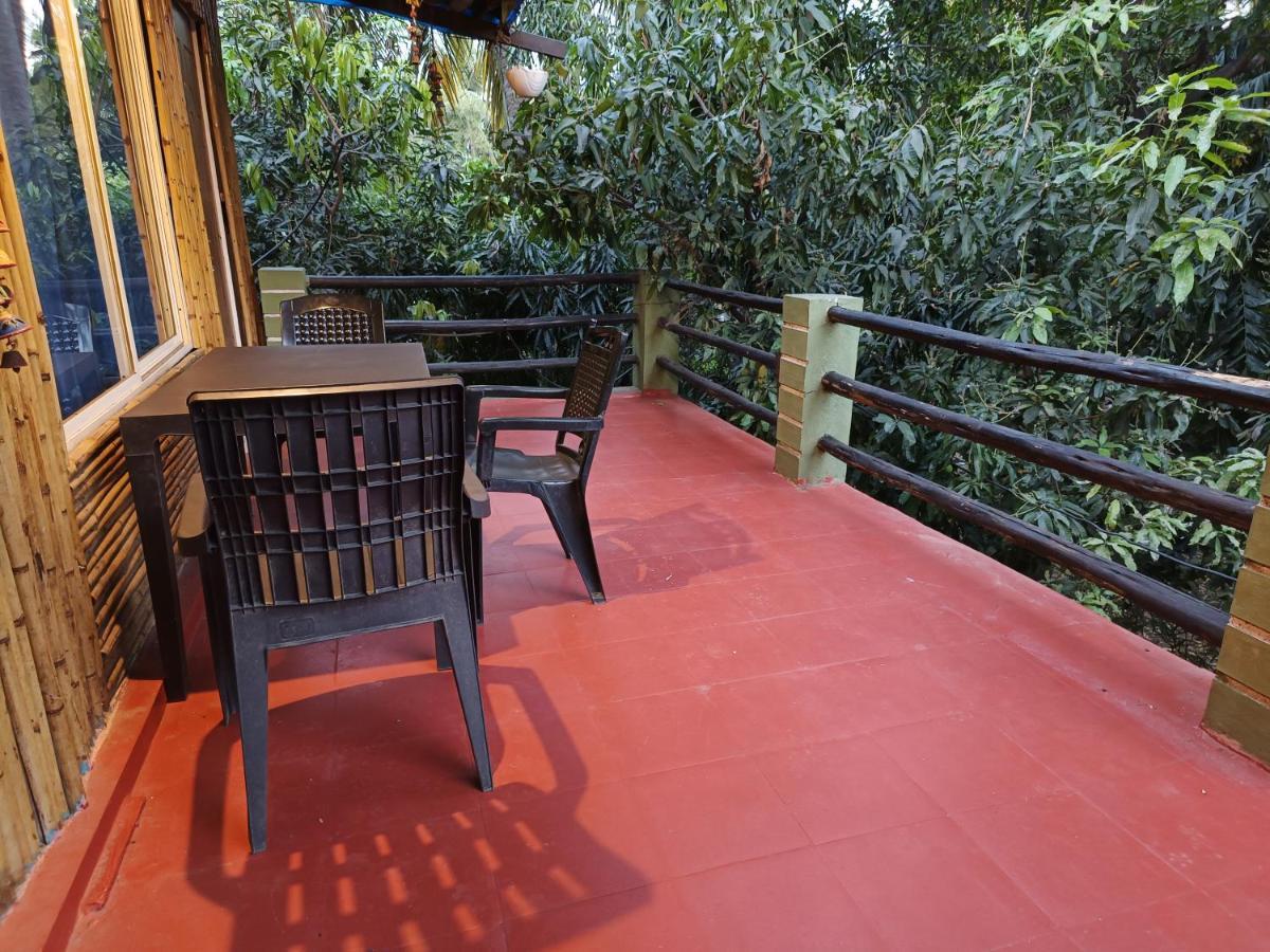 Lotus Riya Home Stay Hampi Zewnętrze zdjęcie